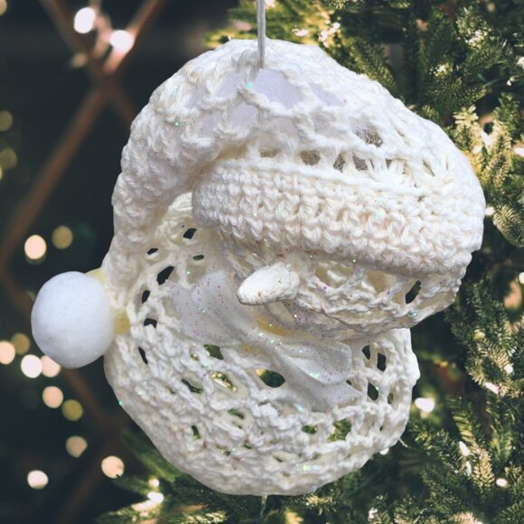 Handmade Crochet Snowman Ornament – Glitter Accents – Vintage Charm – Needs TLC - Picture 6 of 10